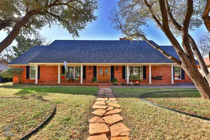 photo 1: 1414 Edgewood Street, Sweetwater TX 79556