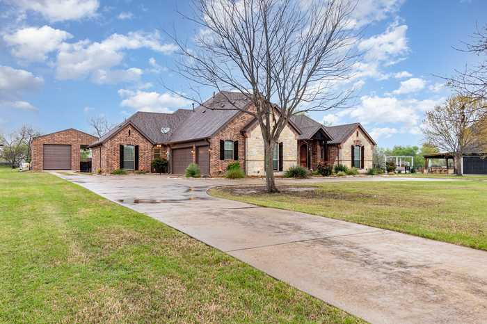 photo 1: 7710 Fall Creek Road, Terrell TX 75160