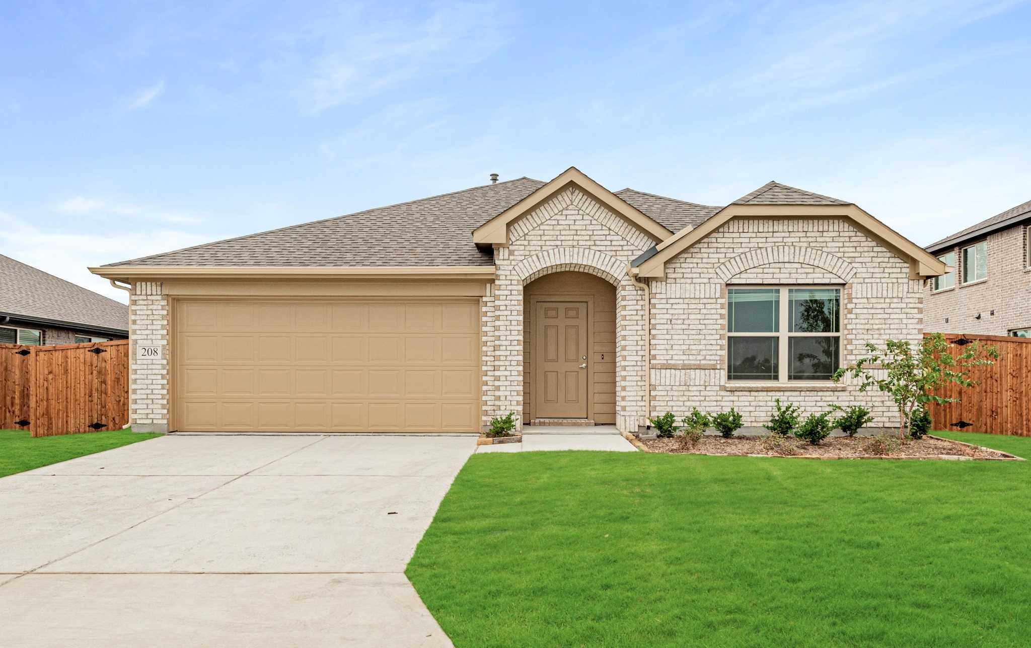 photo 2: 208 Eagle View Lane, Commerce TX 75428