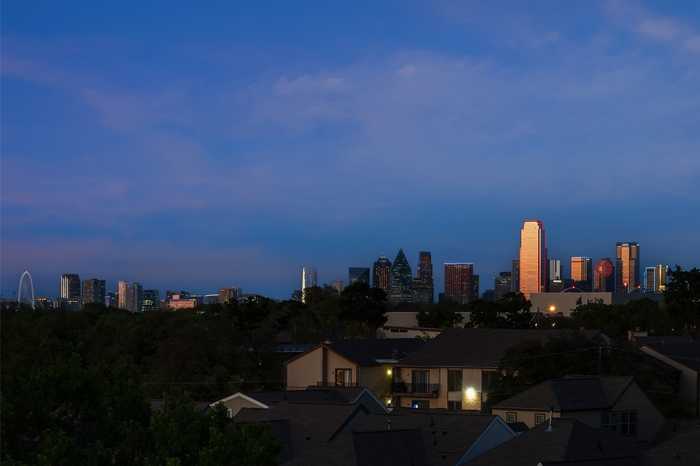 photo 37: 610 N Oak Cliff Boulevard Unit 105, Dallas TX 75208