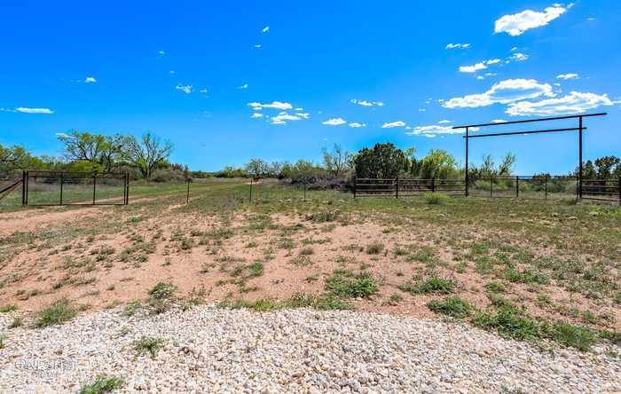 photo 2: 647 Taylor Ridge Estates Road, Abilene TX 79601