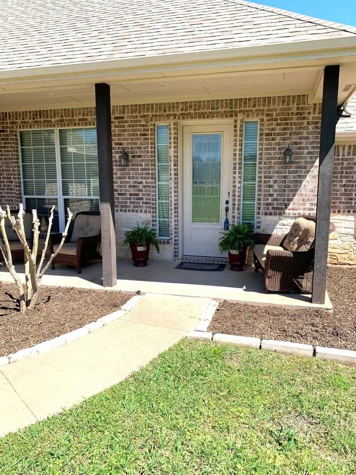 photo 2: 3801 Crimsonwood Drive, Sherman TX 75090