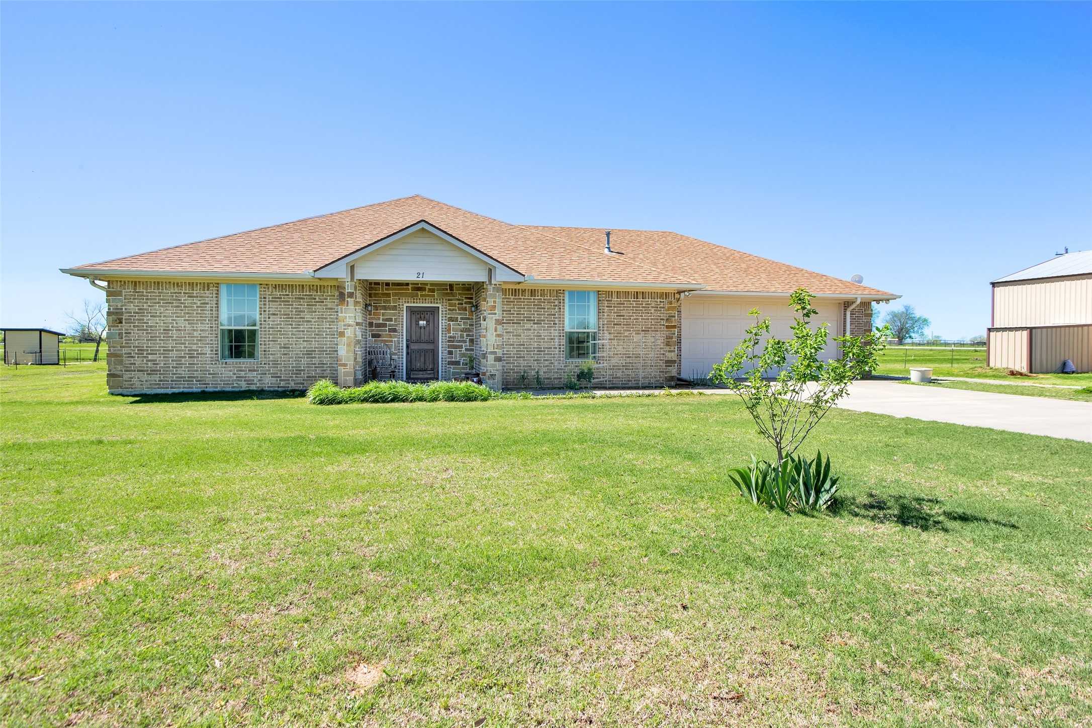 photo 2: 21 Pistachio Lane, Sherman TX 75092