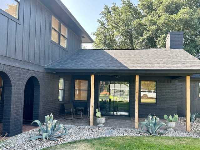 photo 3: 3708 Coral Sands Court, Granbury TX 76049