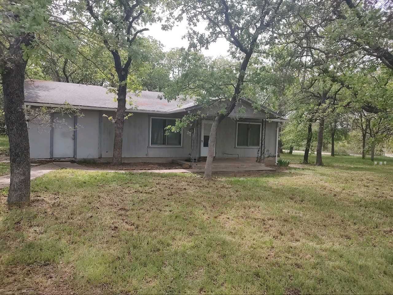 photo 3: 651 County Road 408, Comanche TX 76442