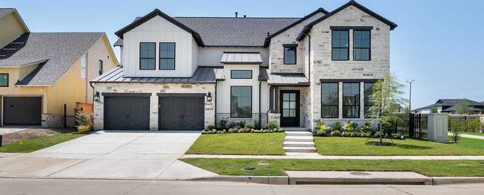 photo 1: 3801 Lacefield Drive, Frisco TX 75033