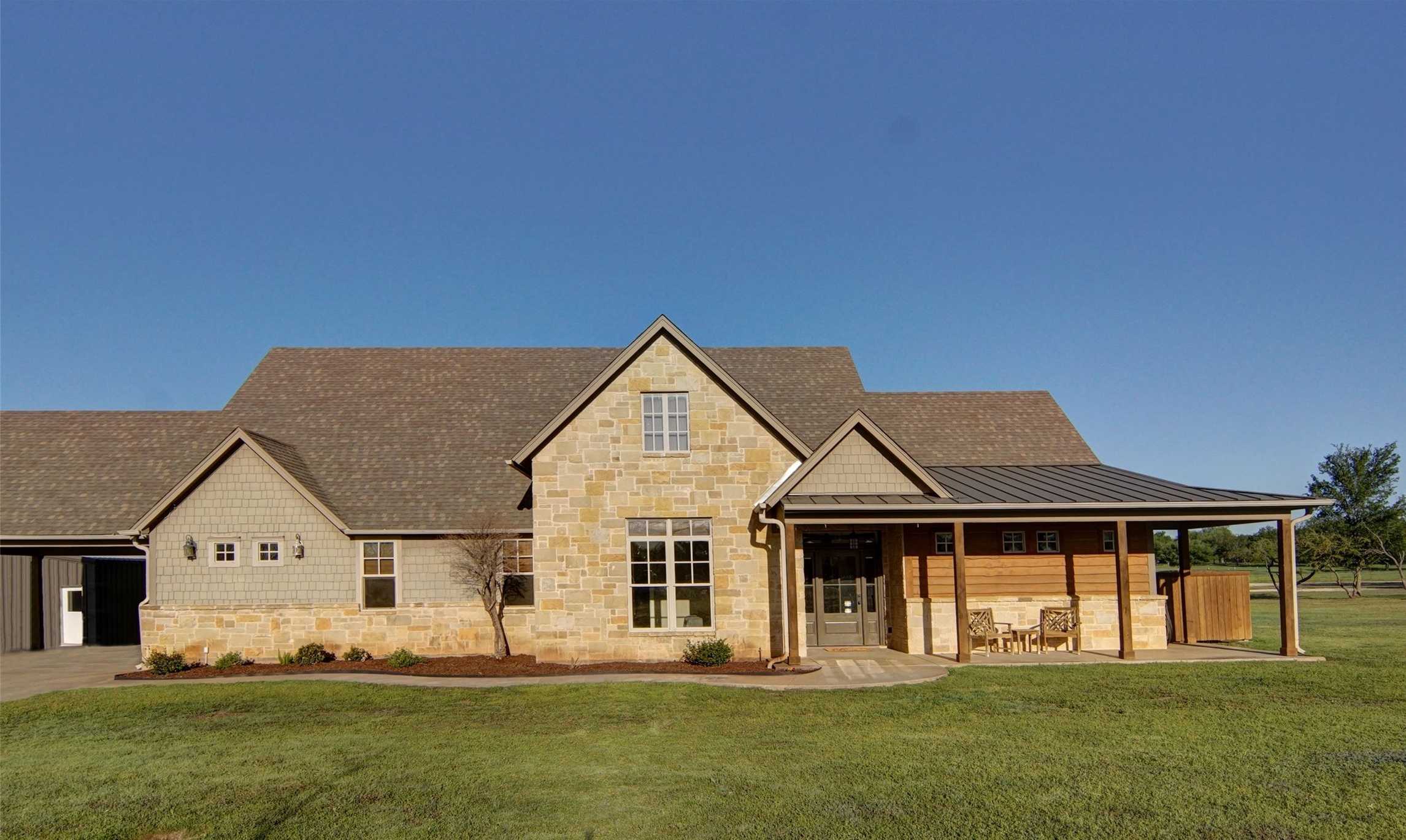 photo 1: 1472 Finis Road, Graham TX 76450