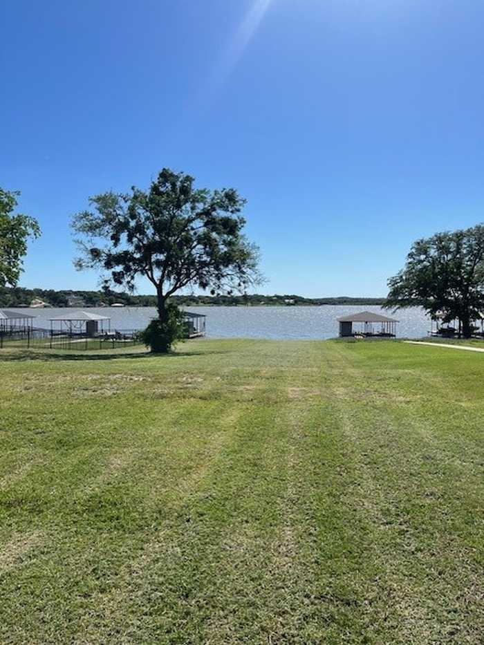 photo 2: 3614 Abes Landing Drive, Granbury TX 76049