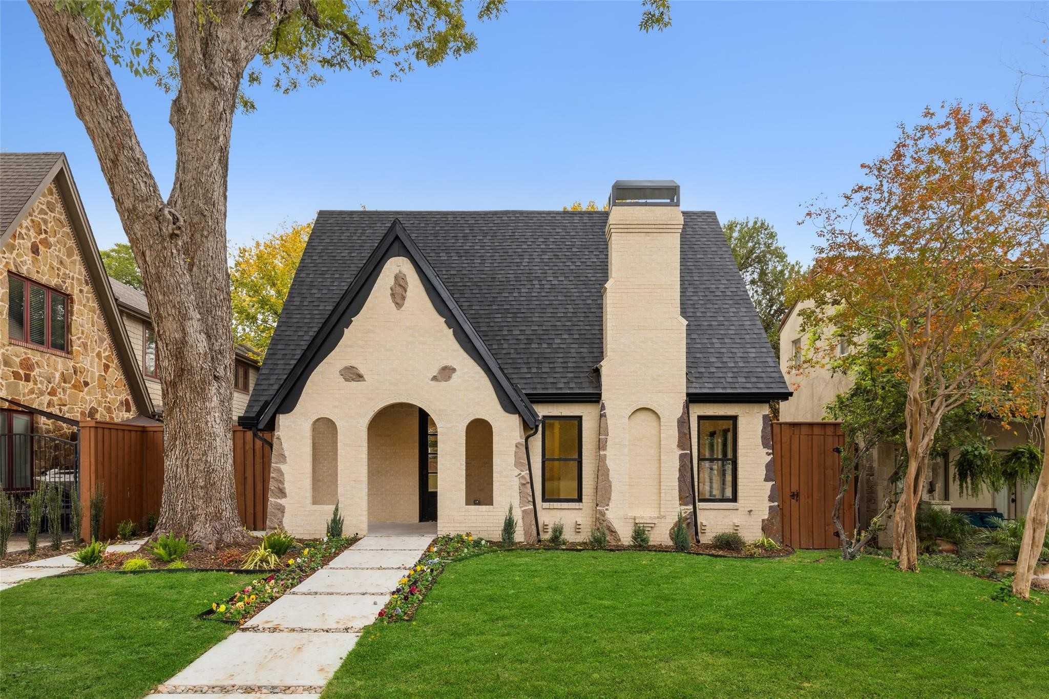 photo 1: 5122 Ridgedale Avenue, Dallas TX 75206