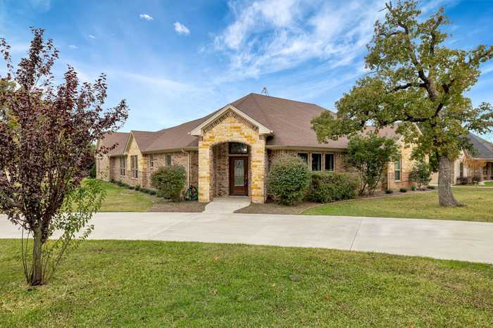 photo 1: 1420 Briar Crossing Drive, Decatur TX 76234