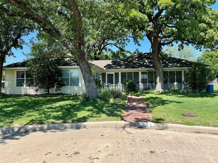 photo 1: 301 E Cedar Street, Nocona TX 76255