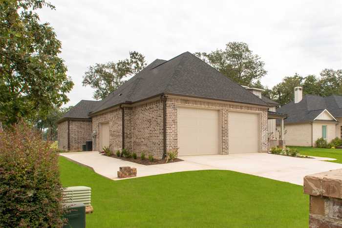 photo 2: 253 Saint Andrews Drive, Mabank TX 75156