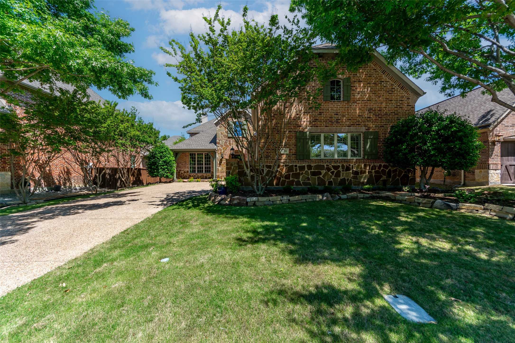 photo 3: 8204 Turtleback Court, McKinney TX 75070