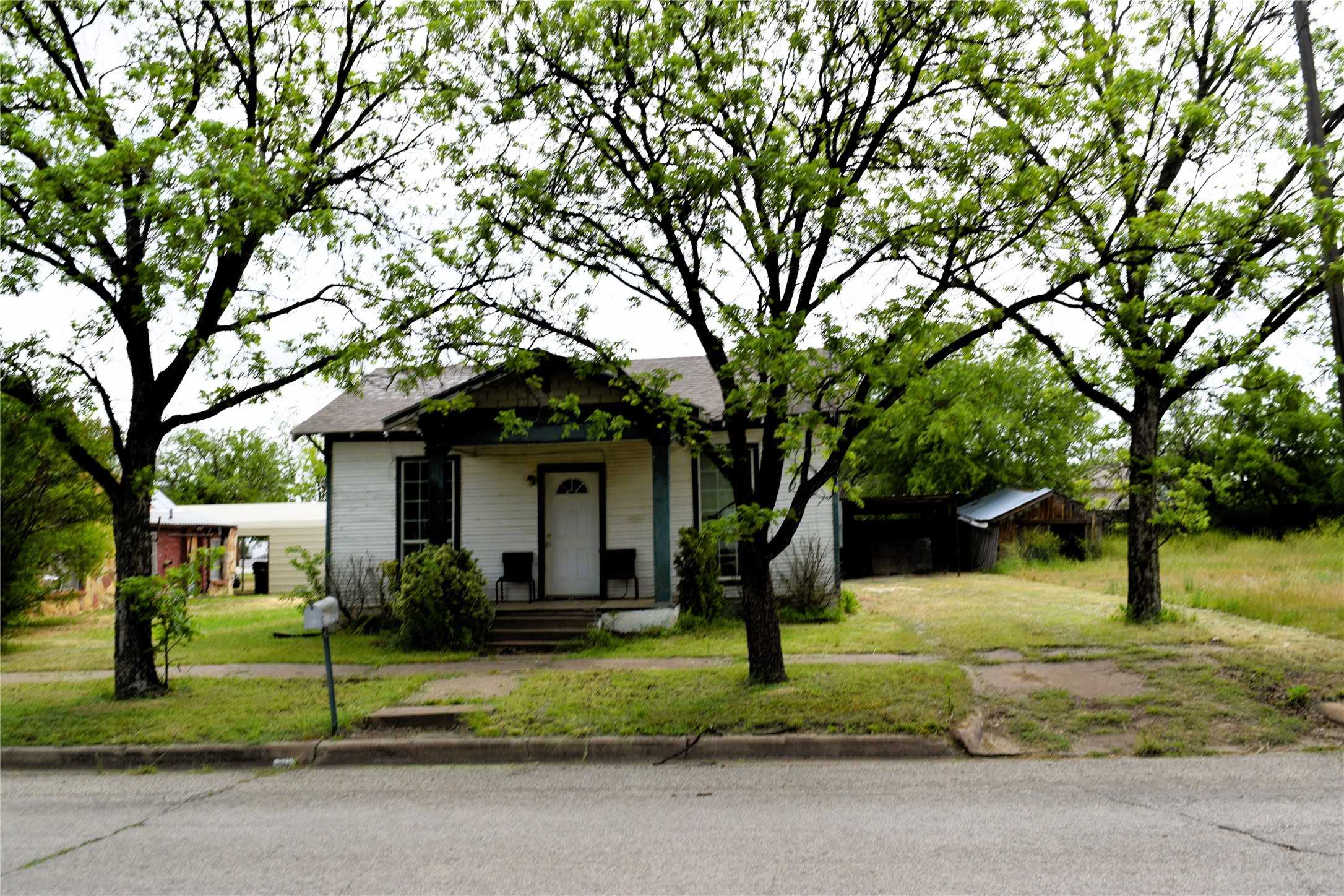 photo 2: 1109 S Concho Street, Coleman TX 76834