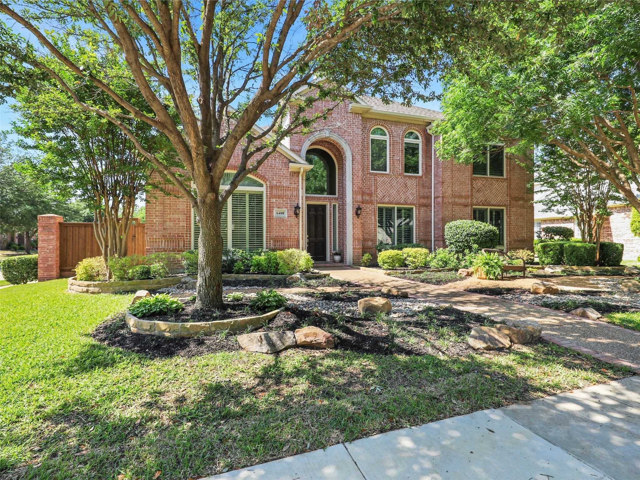 photo 3: 6408 Fallon Court, Plano TX 75093