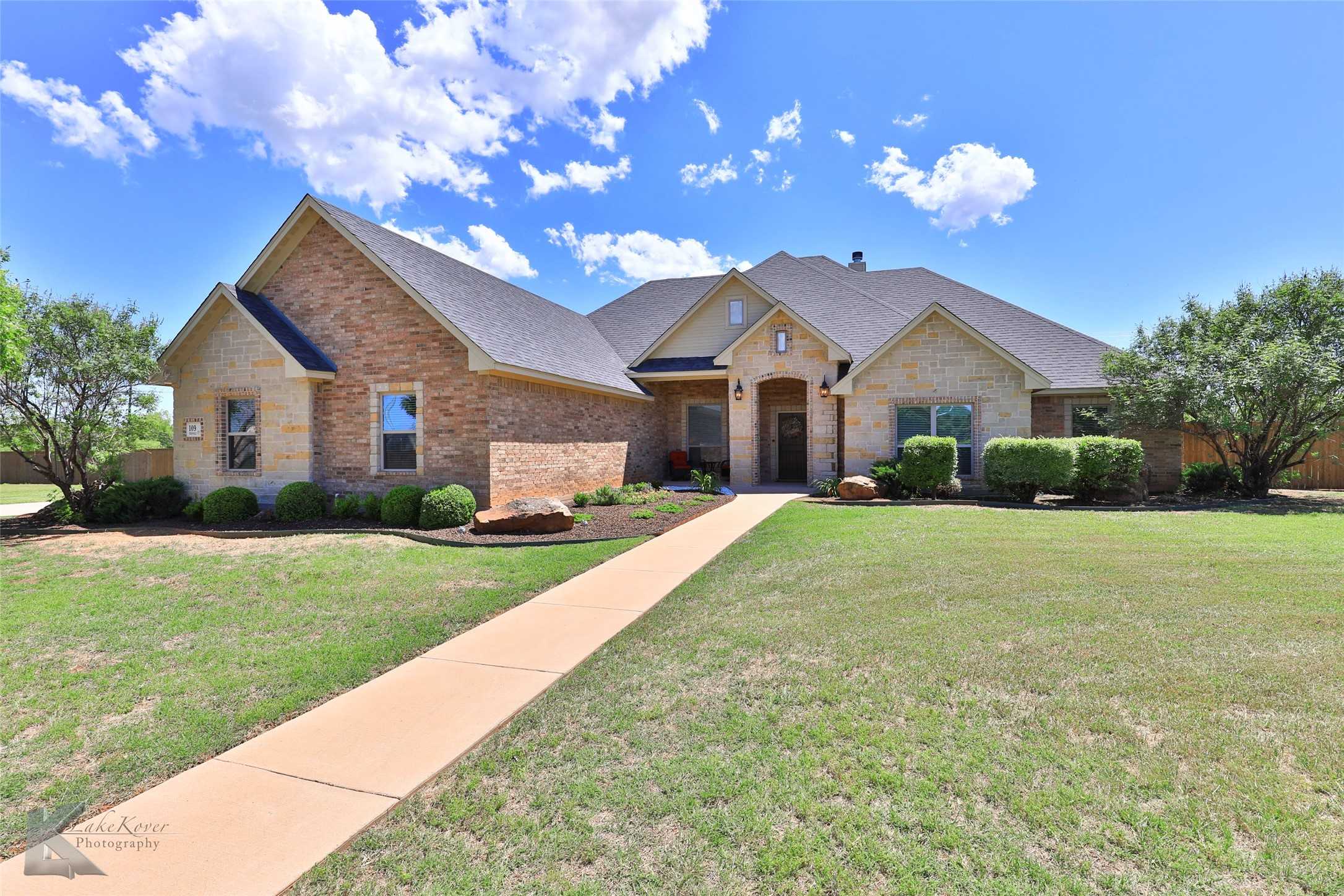 photo 2: 109 Periwinkle Trail, Abilene TX 79602