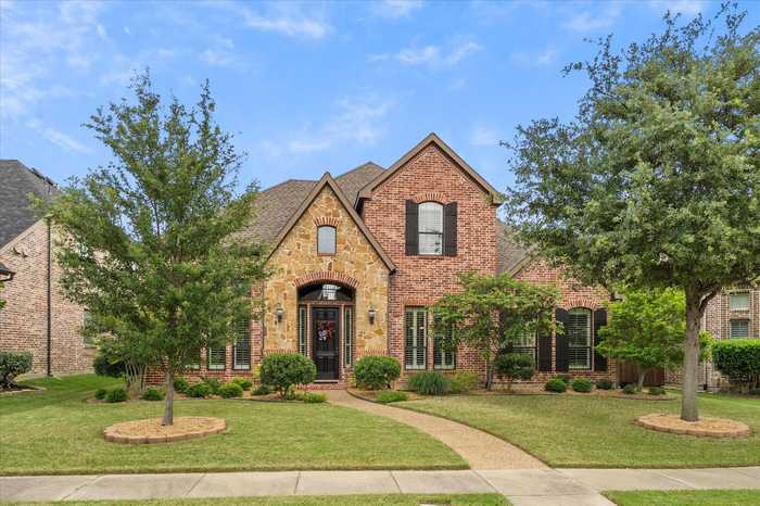 photo 2: 11284 Dorchester Lane, Frisco TX 75033