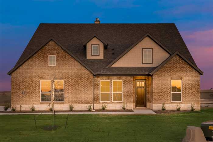 photo 1: 168 Hillock Court, Decatur TX 76234