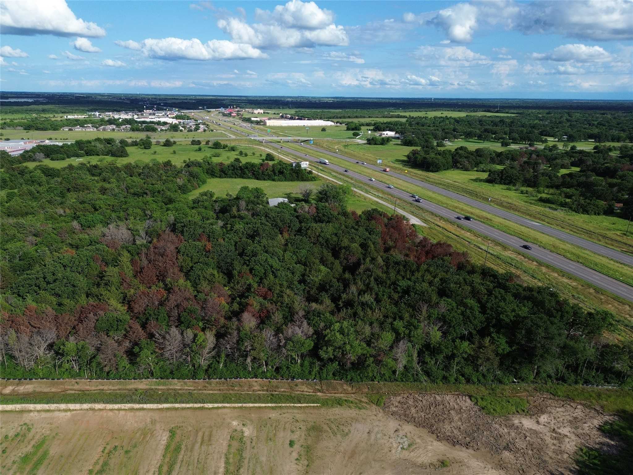 photo 1: I-20, Terrell TX 75160