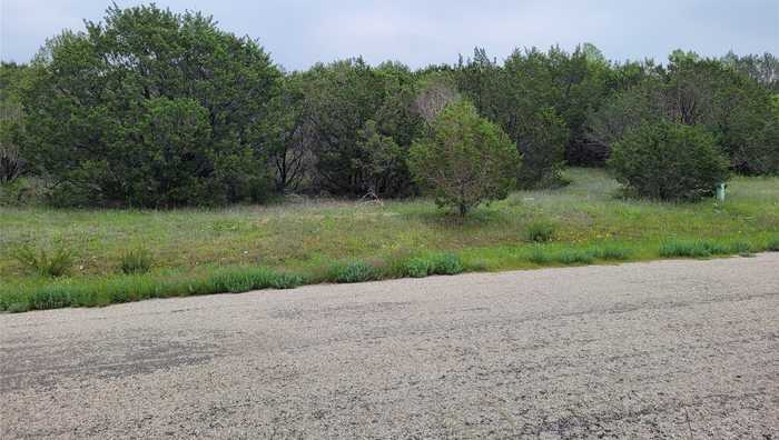 photo 2: 520 Lighthouse Drive, Bluff Dale TX 76433