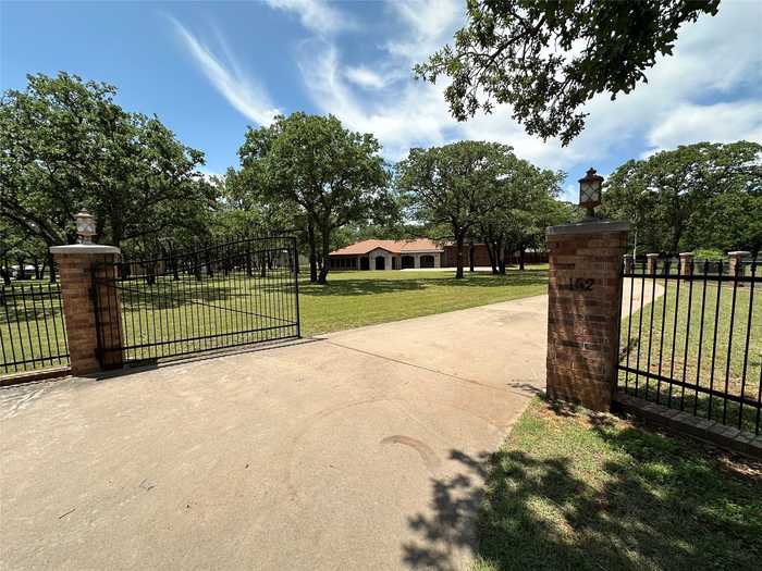 photo 1: 162 East Ledge Drive, Graham TX 76450