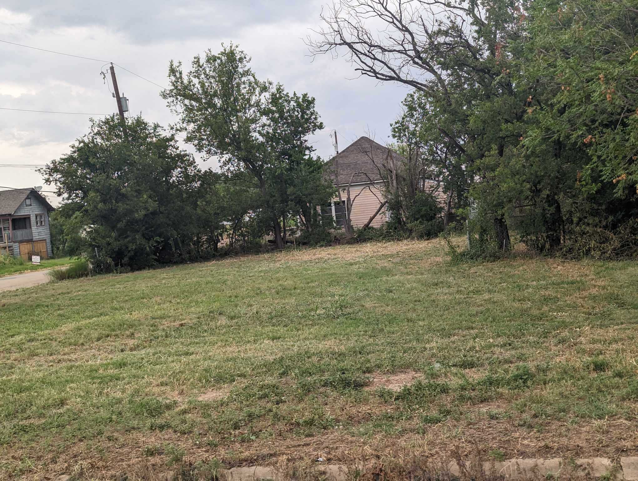 photo 1: 416 W 2nd Street, Coleman TX 76834