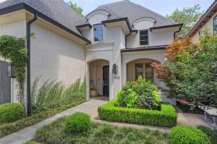 photo 1: 3820 W 6th Street, Fort Worth TX 76107