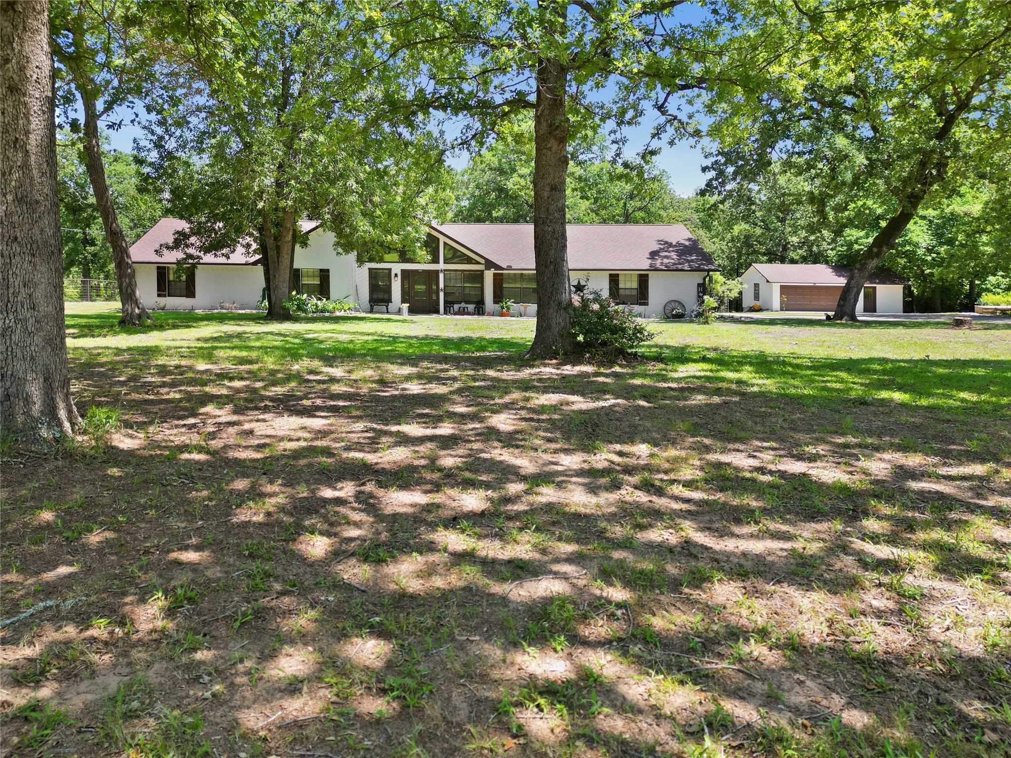 photo 2: 9797 County Road 41126, Athens TX 75751