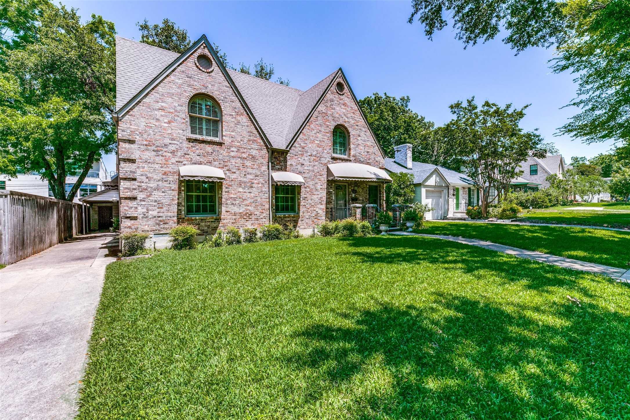 photo 1: 5219 Mccommas Boulevard, Dallas TX 75206