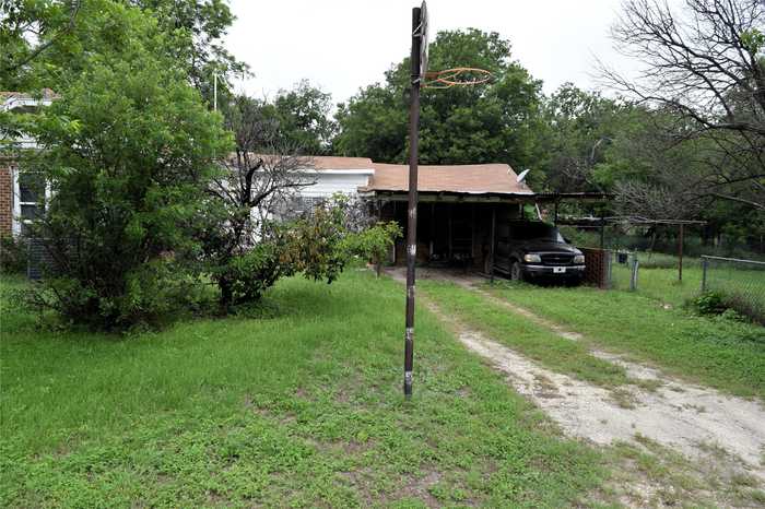 photo 4: 217 E 9th Street, Coleman TX 76834