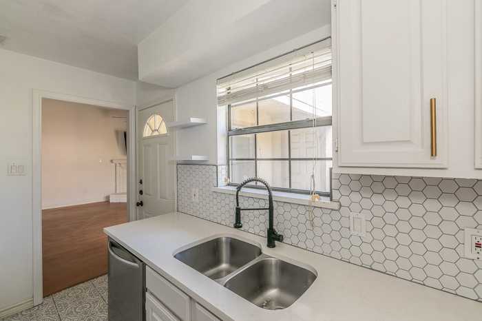 photo 1: 2835 Keller Springs Road Unit 808, Carrollton TX 75006