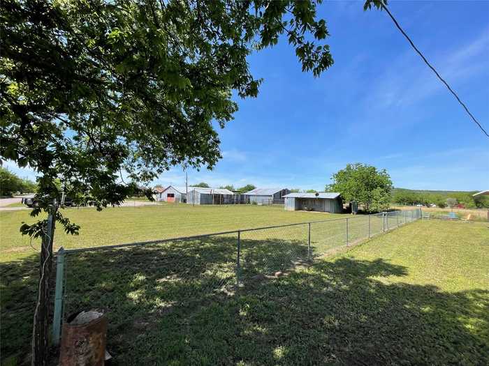 photo 2: 514 Jackson Avenue, Strawn TX 76475