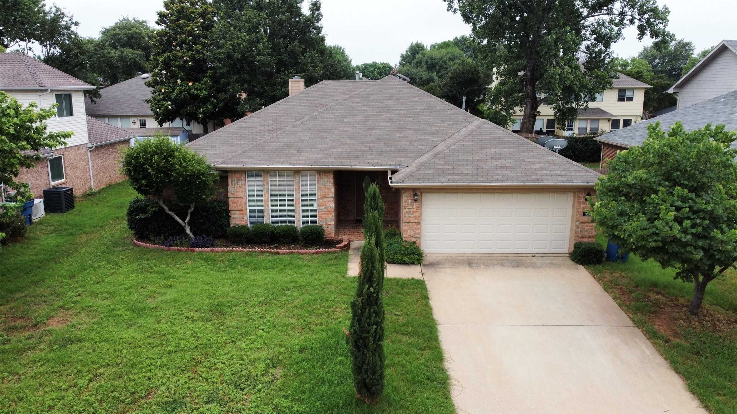 photo 1: 326 Ashley Oak Lane, Lake Dallas TX 75065