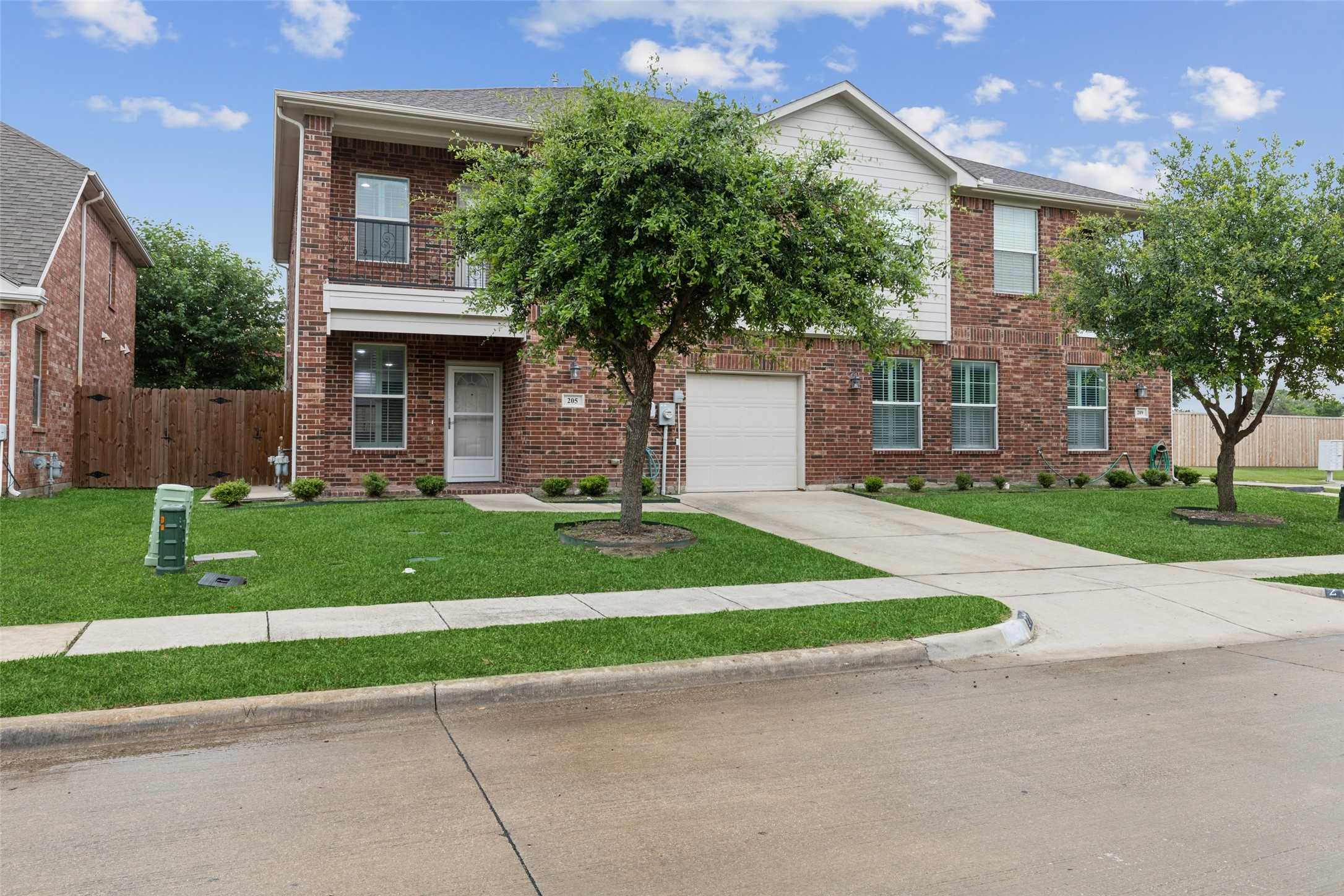 photo 1: 205 Seva Court, Irving TX 75061