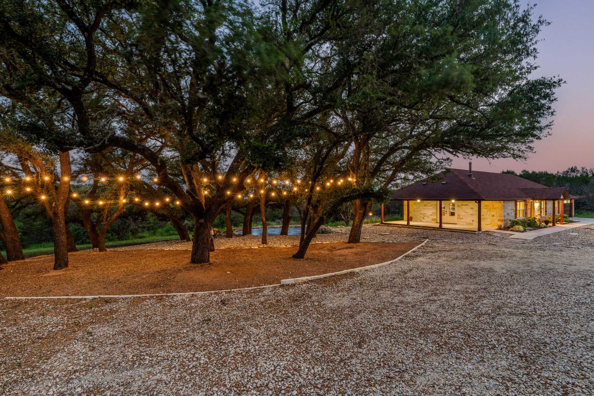 photo 3: 780 Lighthouse Drive, Bluff Dale TX 76433