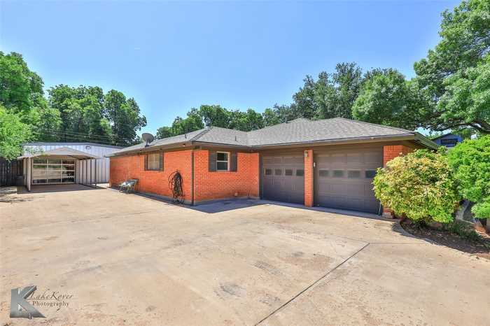 photo 2: 2049 Old Orchard Road, Abilene TX 79605