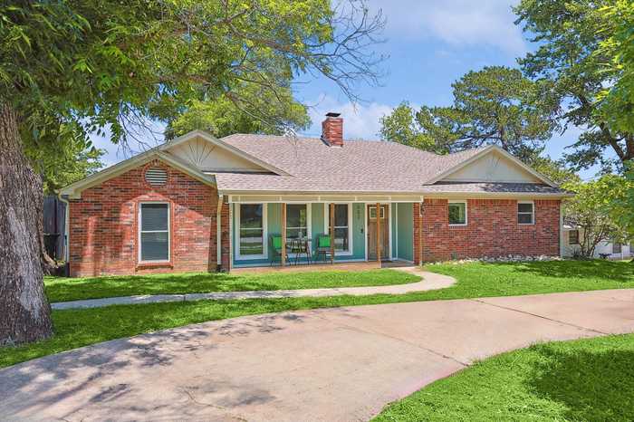 photo 1: 603 Carlisle Drive, Lake Dallas TX 75065