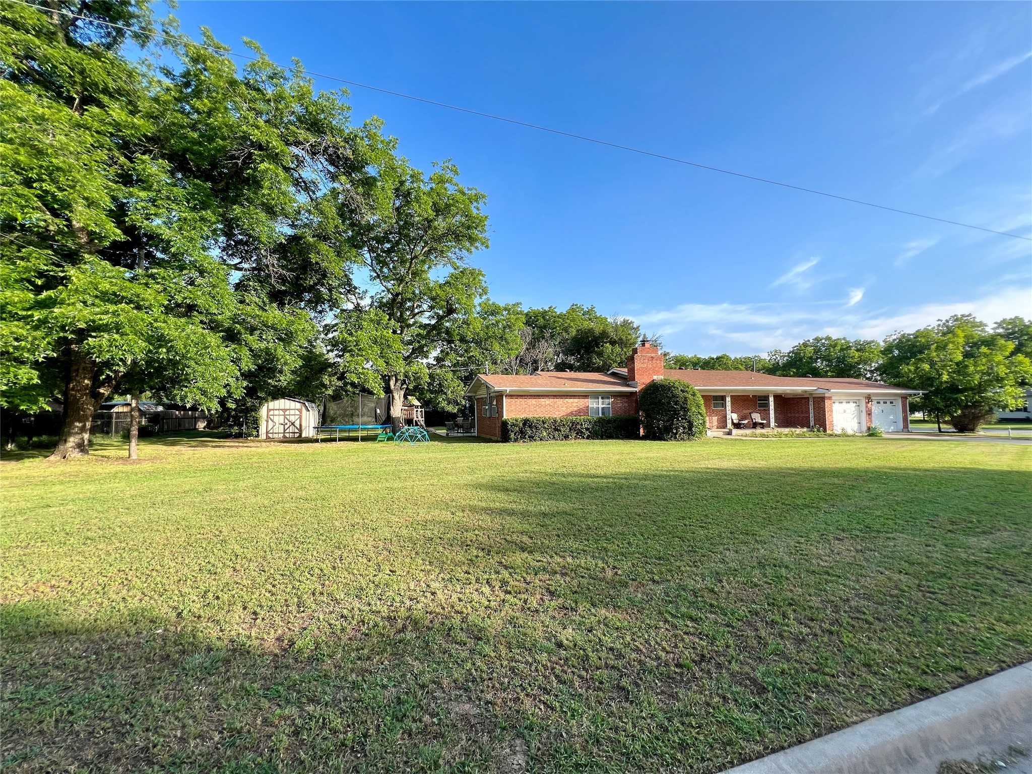 photo 1: 309 W Cedar Street, Nocona TX 76255