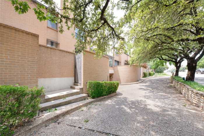 photo 23: 5939 Hillcrest Avenue Unit 3, University Park TX 75205