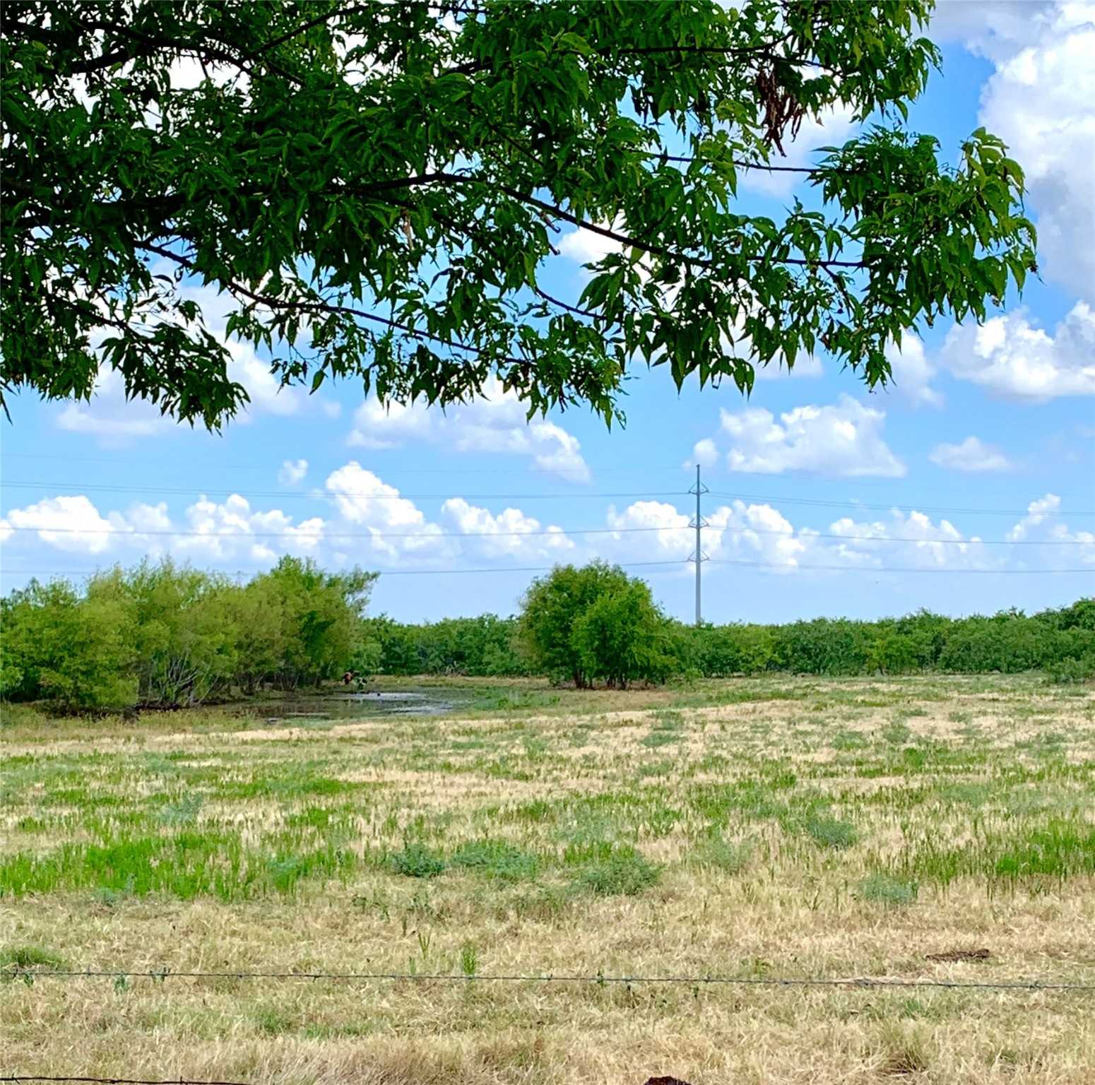 photo 2: TBD Quail Lane, Terrell TX 75160