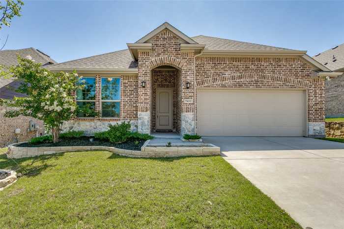 photo 1: 5432 High Pointe Drive, Haltom City TX 76137