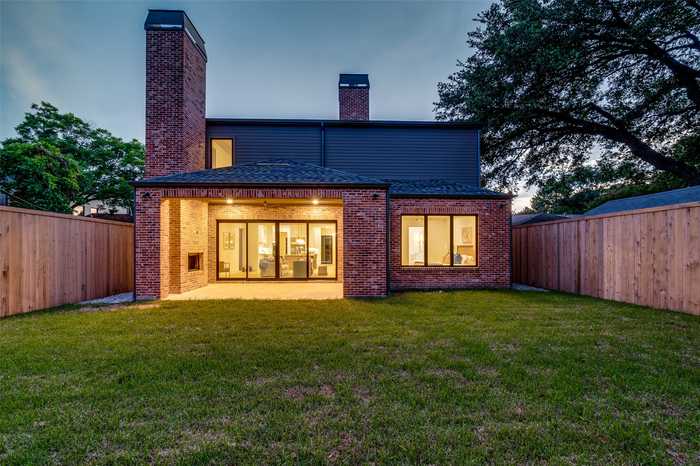 photo 37: 7606 Caillet Street, Dallas TX 75209