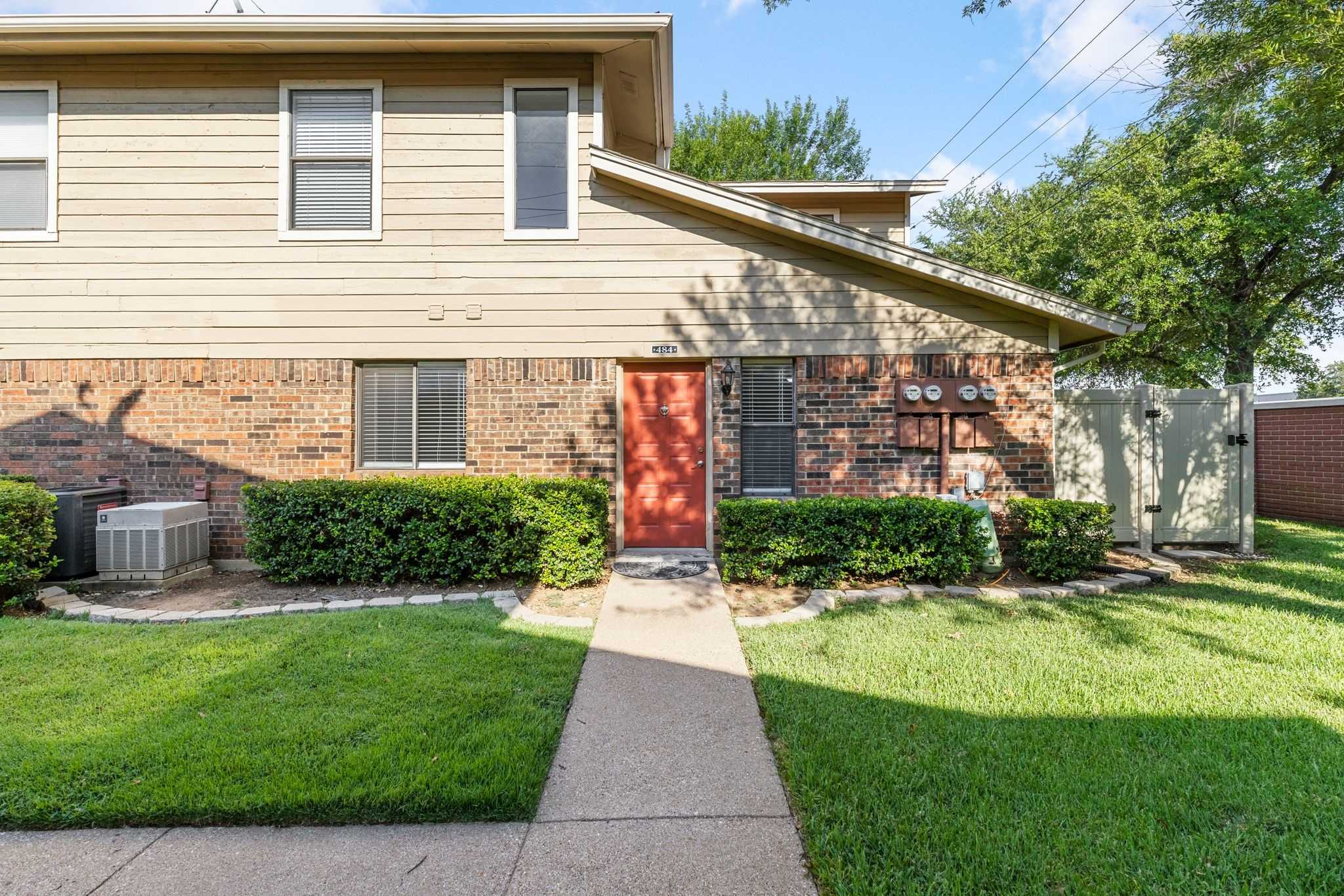 photo 3: 2240 Tarpley Road Unit 484, Carrollton TX 75006