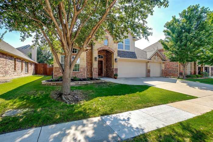 photo 2: 15145 Wild Duck Way, Fort Worth TX 76262