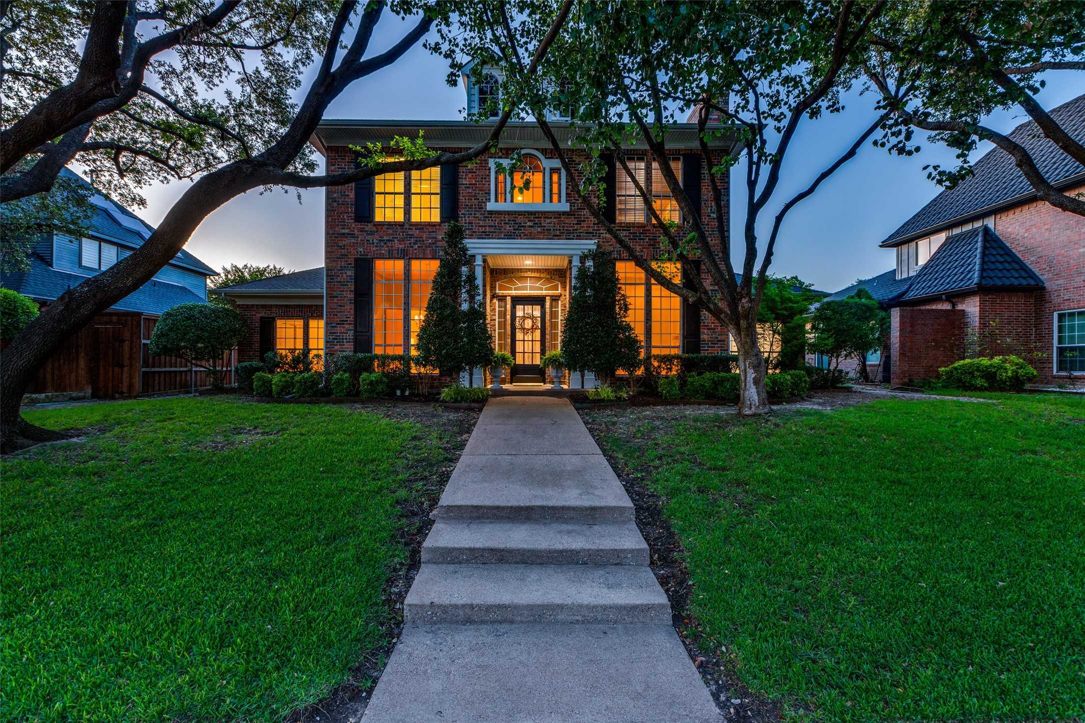 photo 1: 4605 Penbrook Court, Plano TX 75024