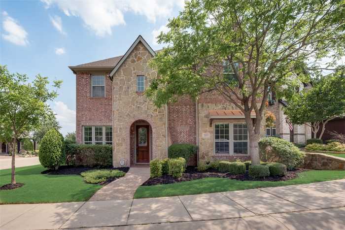 photo 1: 2624 Sir Wade Way, Lewisville TX 75056