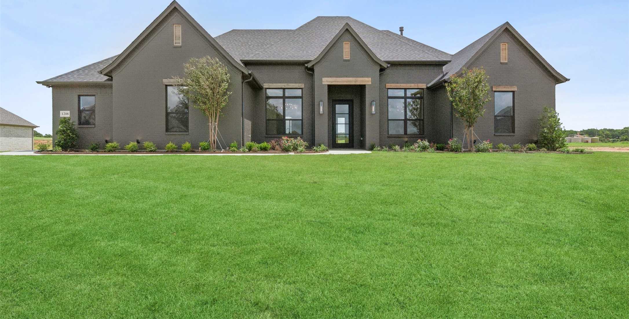 photo 1: 1208 Explorer Lane, Granbury TX 76049