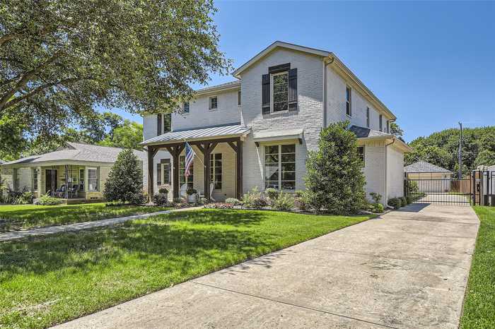 photo 1: 3617 Brighton Road, Fort Worth TX 76109