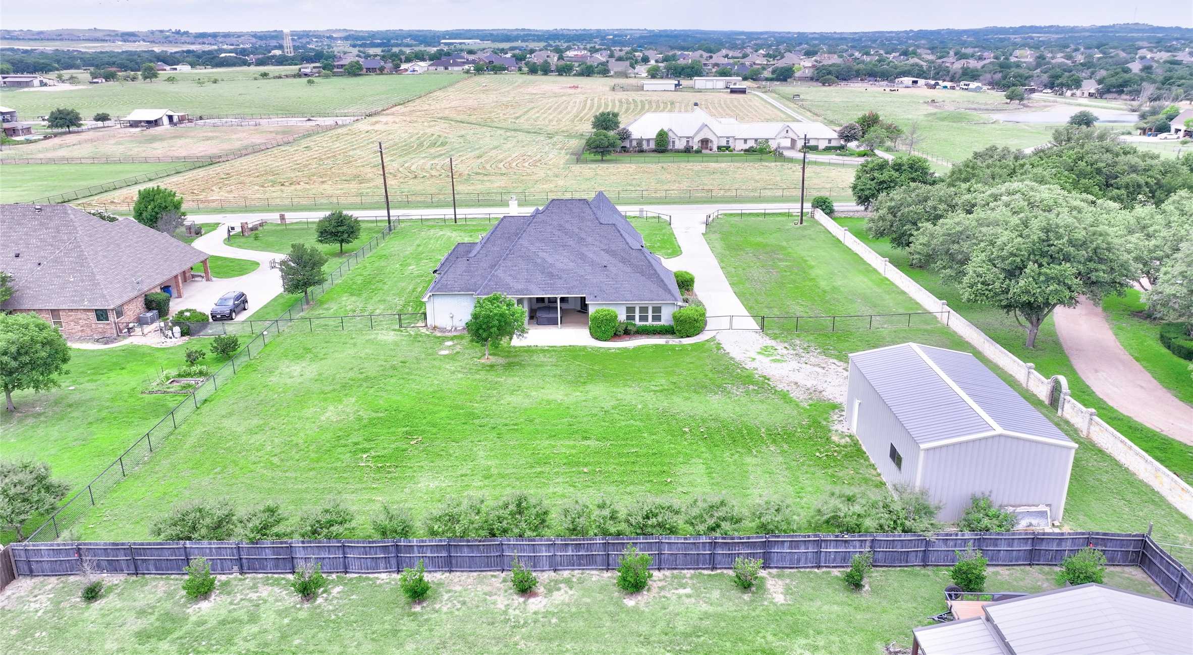 photo 3: 300 S Point Court, Aledo TX 76008