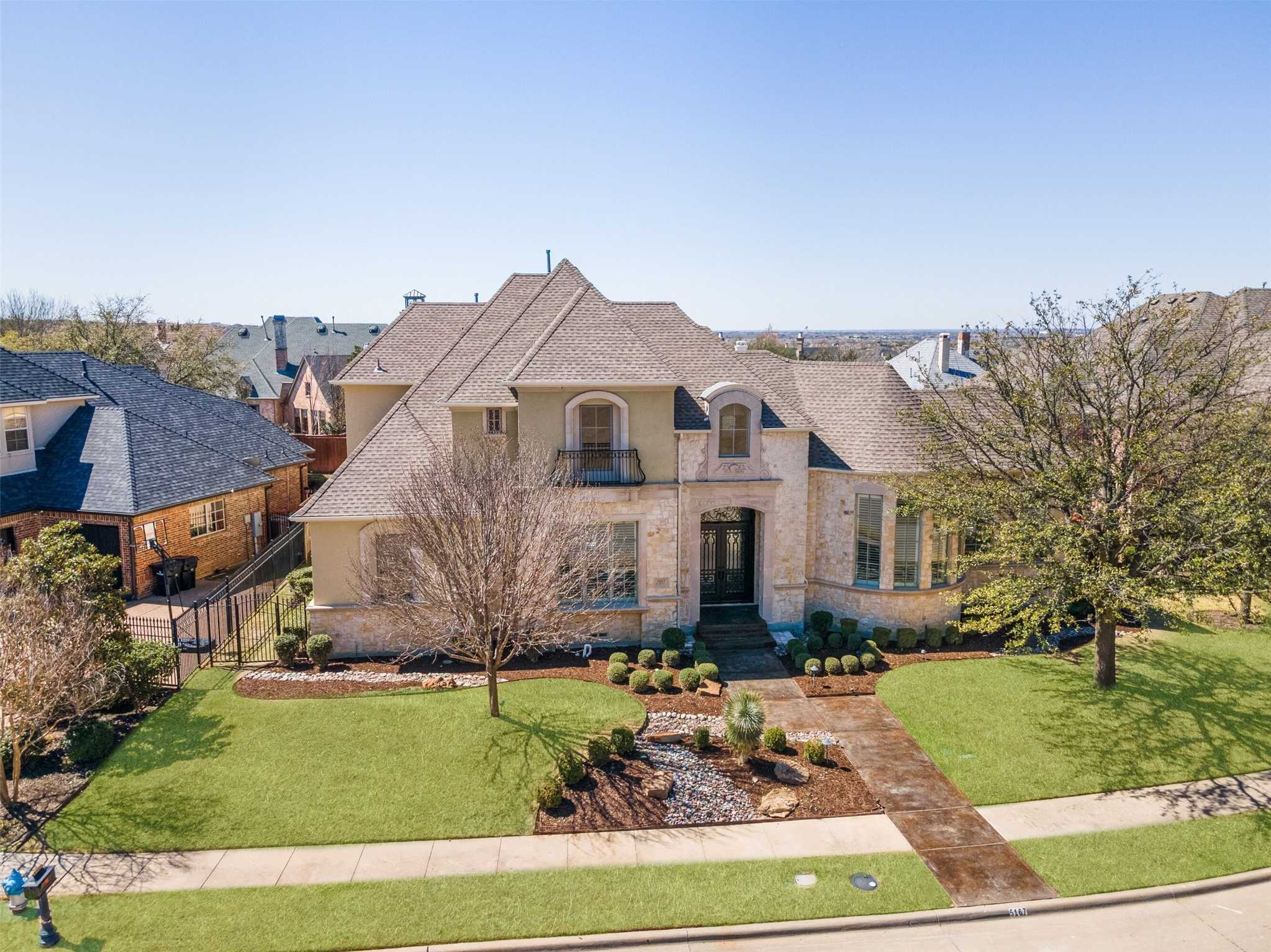 photo 3: 5167 Burkett Drive, Frisco TX 75034